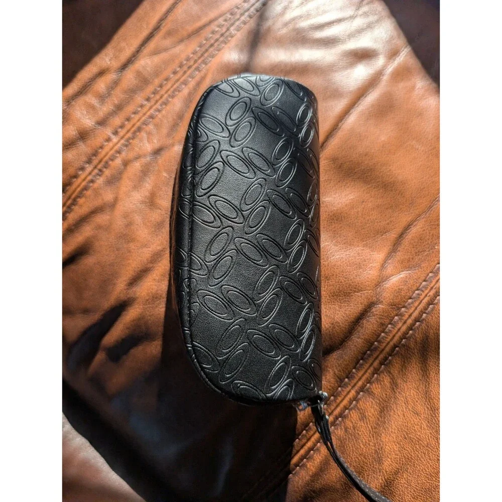 Oakley sunglasses case
